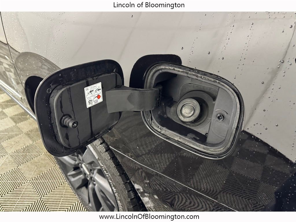 Certified 2023 Lincoln Navigator L Reserve w/ Equipment Group 201A image 19