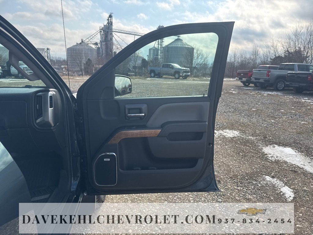 Used 2017 Chevrolet Silverado 1500 LTZ w/ Sport Package image 35