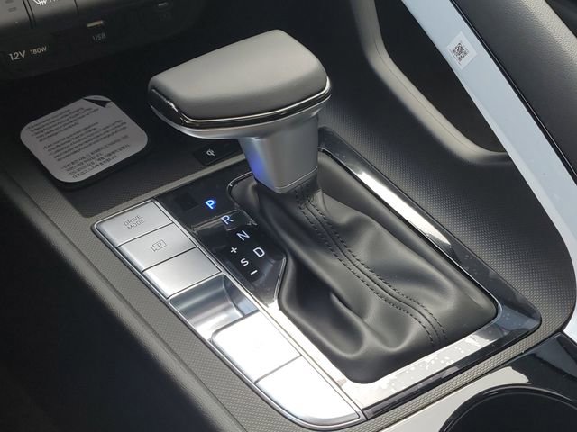 New 2026 Hyundai Elantra Limited image 32