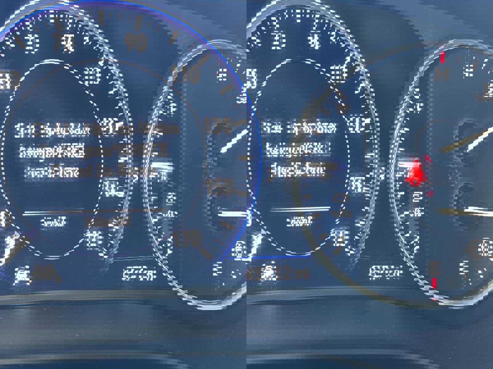 Used 2022 Buick Enclave Avenir w/ Avenir Technology Package image 31