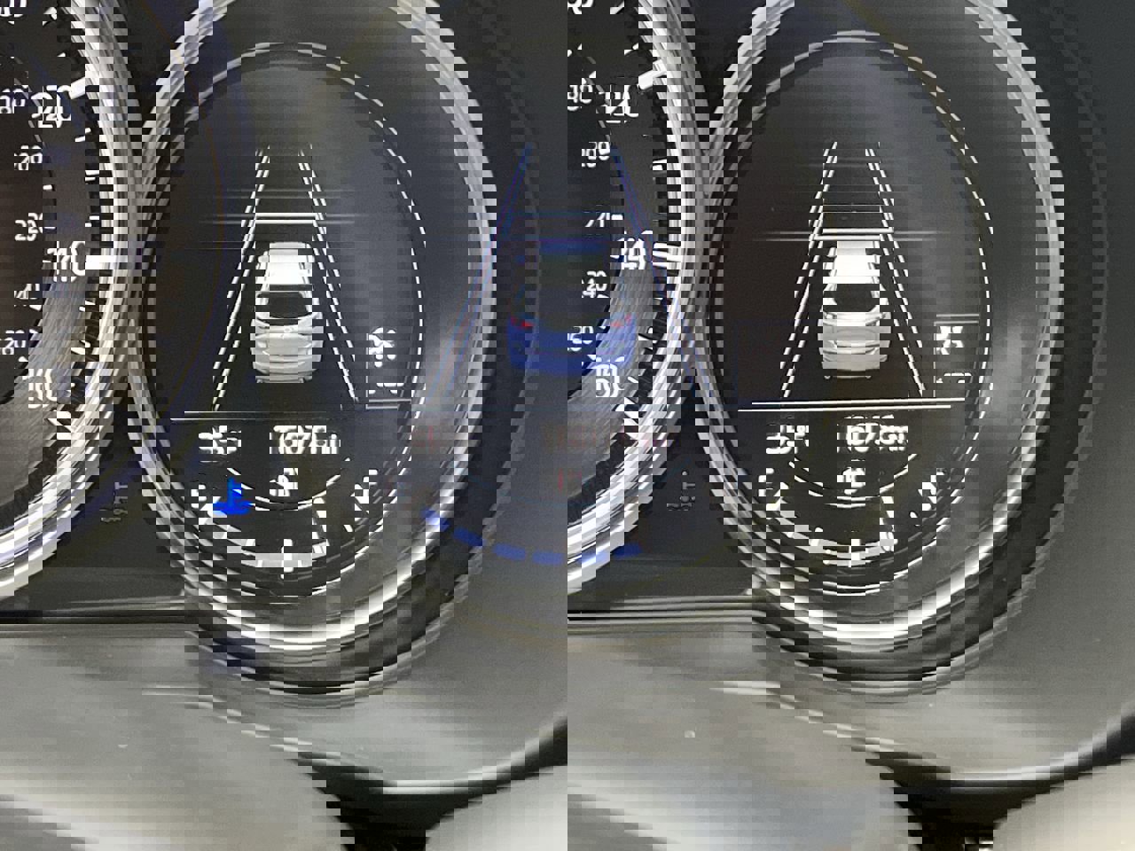 Certified 2023 MAZDA CX-5 Carbon Edition image 16