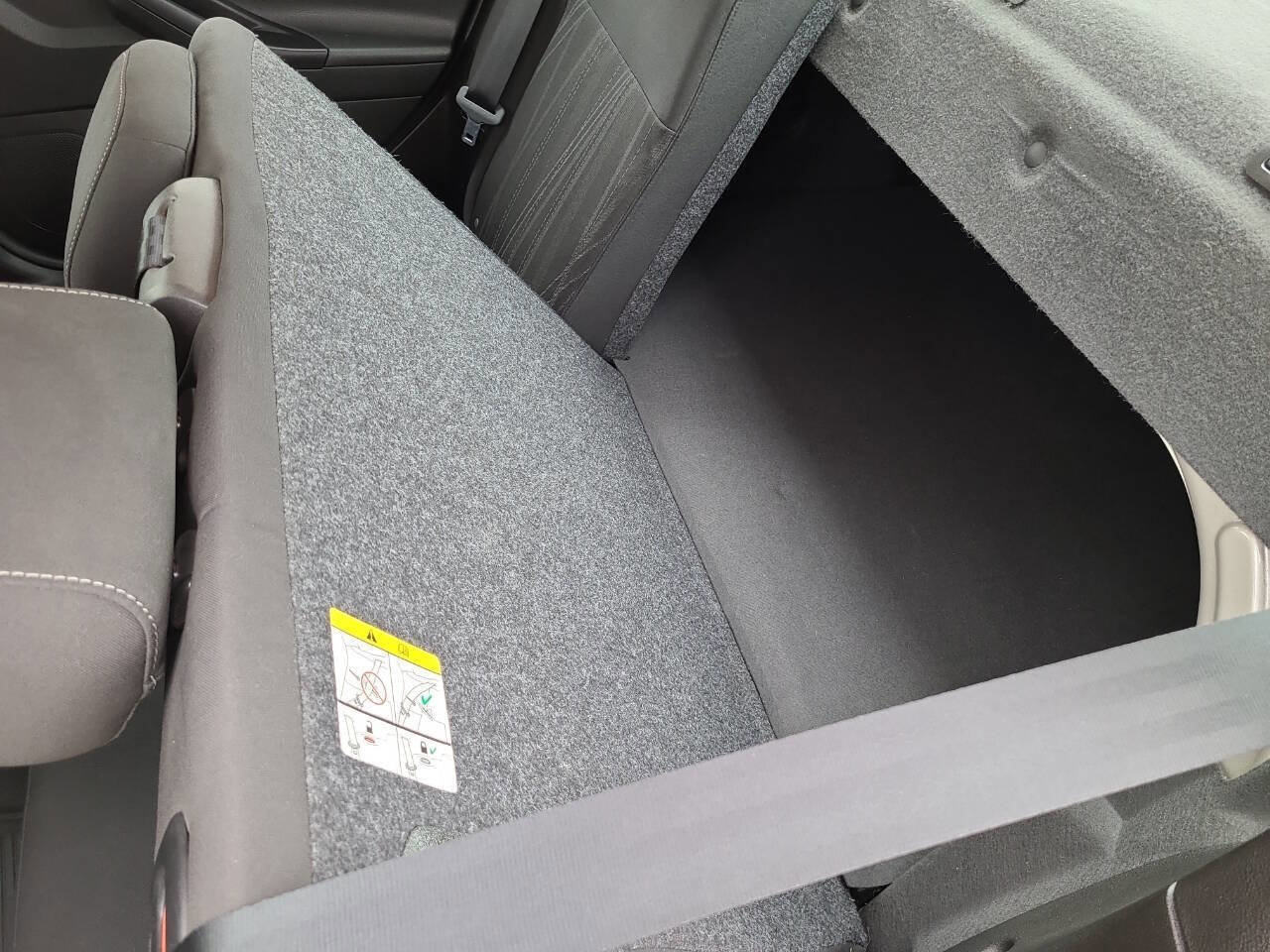 Used 2017 Ford Focus SE image 27