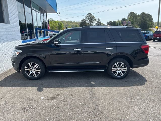 Used 2023 Ford Expedition Limited image 16