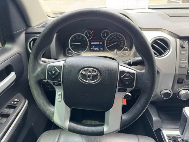 Used 2016 Toyota Tundra SR5 w/ SR5 Upgrade Package AWD/4WD image 18