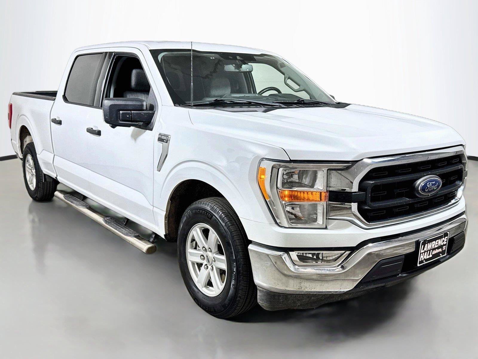 Used 2022 Ford F150 XLT w/ Equipment Group 301A Mid RWD image 3