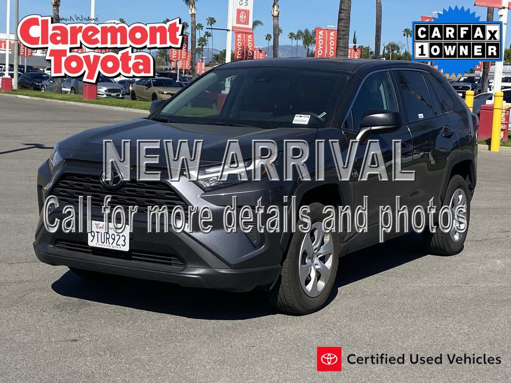 Certified 2025 Toyota RAV4 LE image 1