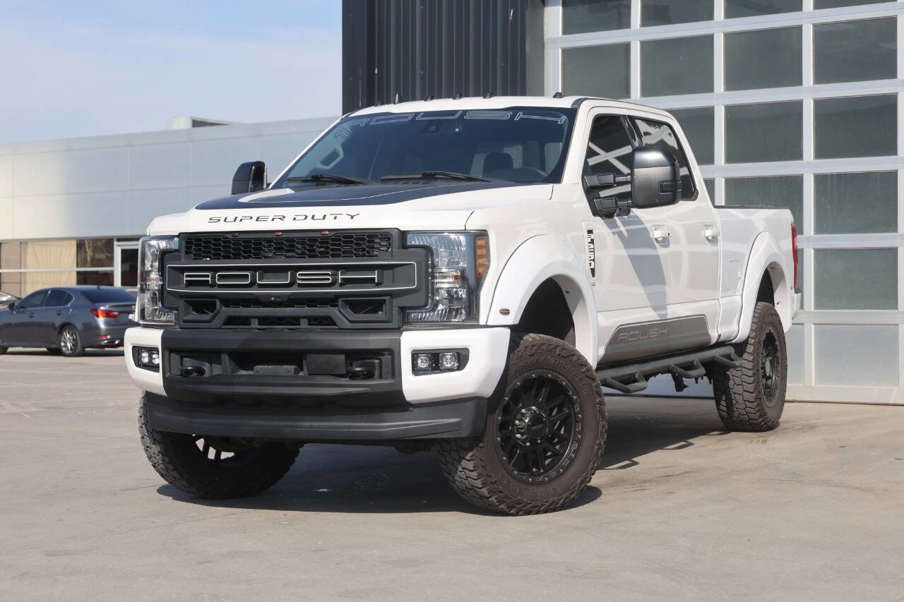 Used 2019 Ford F250 Lariat w/ Lariat Ultimate Package AWD/4WD image 3