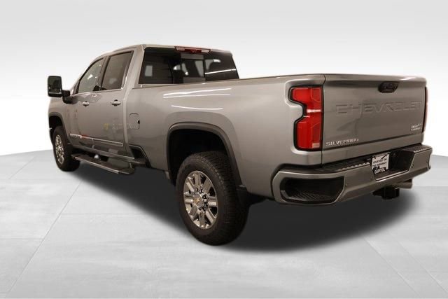 New 2026 Chevrolet Silverado 3500 High Country w/ Technology Package image 3