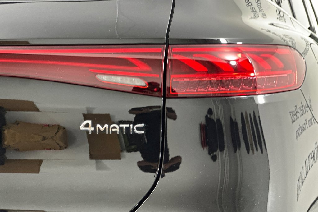 Certified 2023 Mercedes-Benz EQS 580 4MATIC SUV image 35