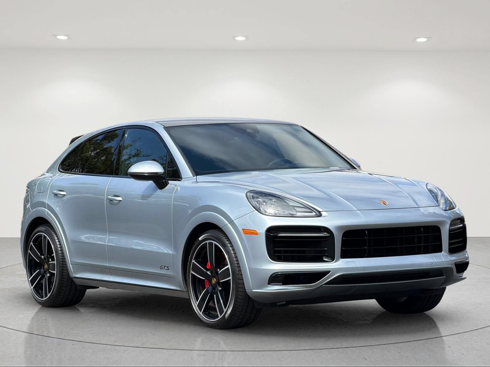 Used 2021 Porsche Cayenne GTS AWD/4WD image 7