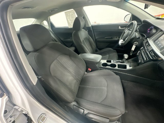 Used 2019 Kia Optima LX FWD image 32