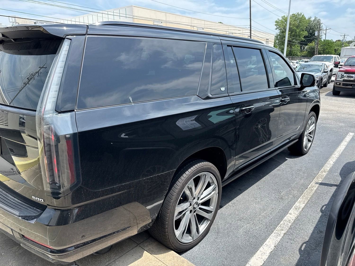 Used 2026 Cadillac Escalade ESV Sport w/ Touring Package AWD/4WD image 3