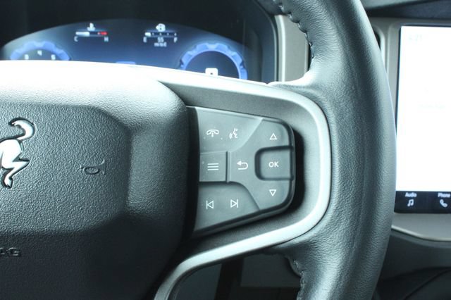 Used 2025 Ford Bronco Outer Banks AWD/4WD image 25