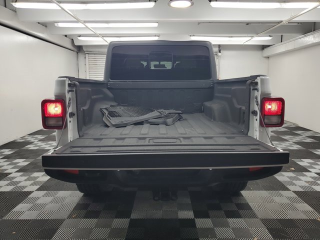 Used 2023 Jeep Gladiator Sport image 8