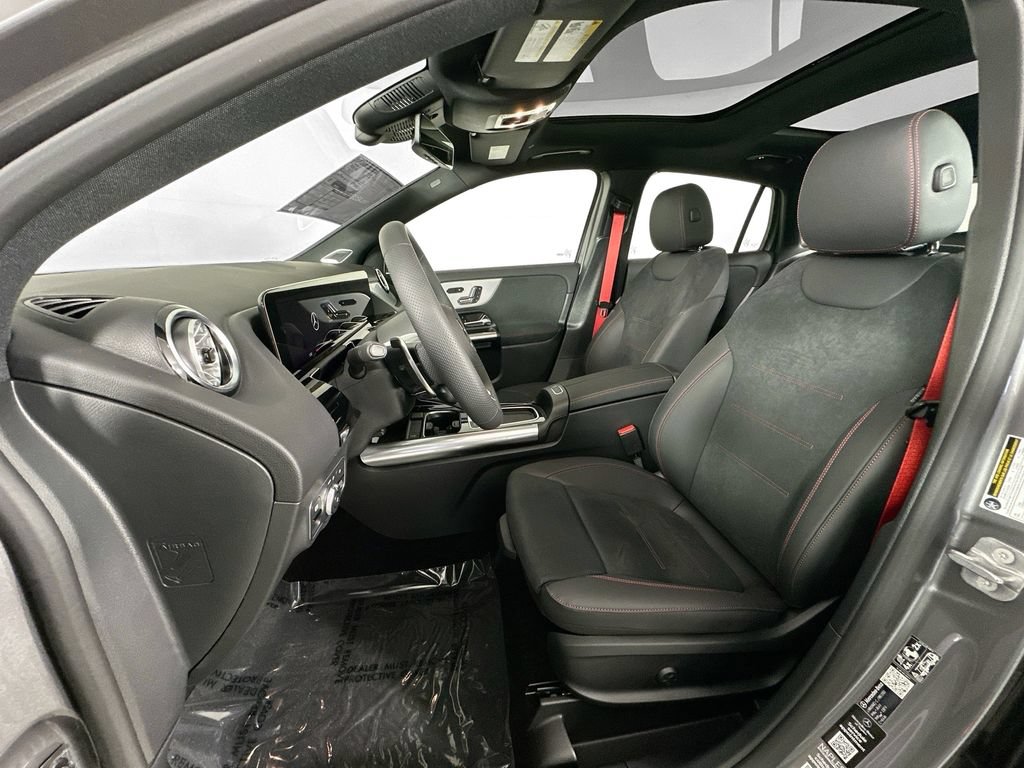 Certified 2026 Mercedes-Benz GLA 35 AMG 4MATIC image 21