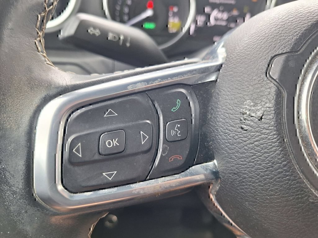 Used 2021 Jeep Wrangler Unlimited Sahara w/ Safety Group AWD/4WD image 13