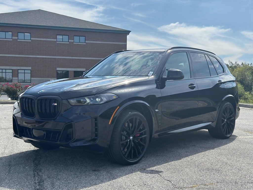 New 2026 BMW X5 M60i image 3