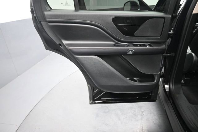 Certified 2023 Lincoln Aviator AWD w/ Premium Package image 23