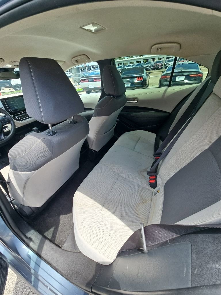 Used 2021 Toyota Corolla LE FWD image 18
