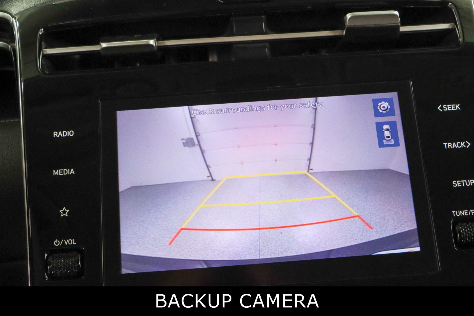 Used 2023 Hyundai Tucson SE FWD image 18