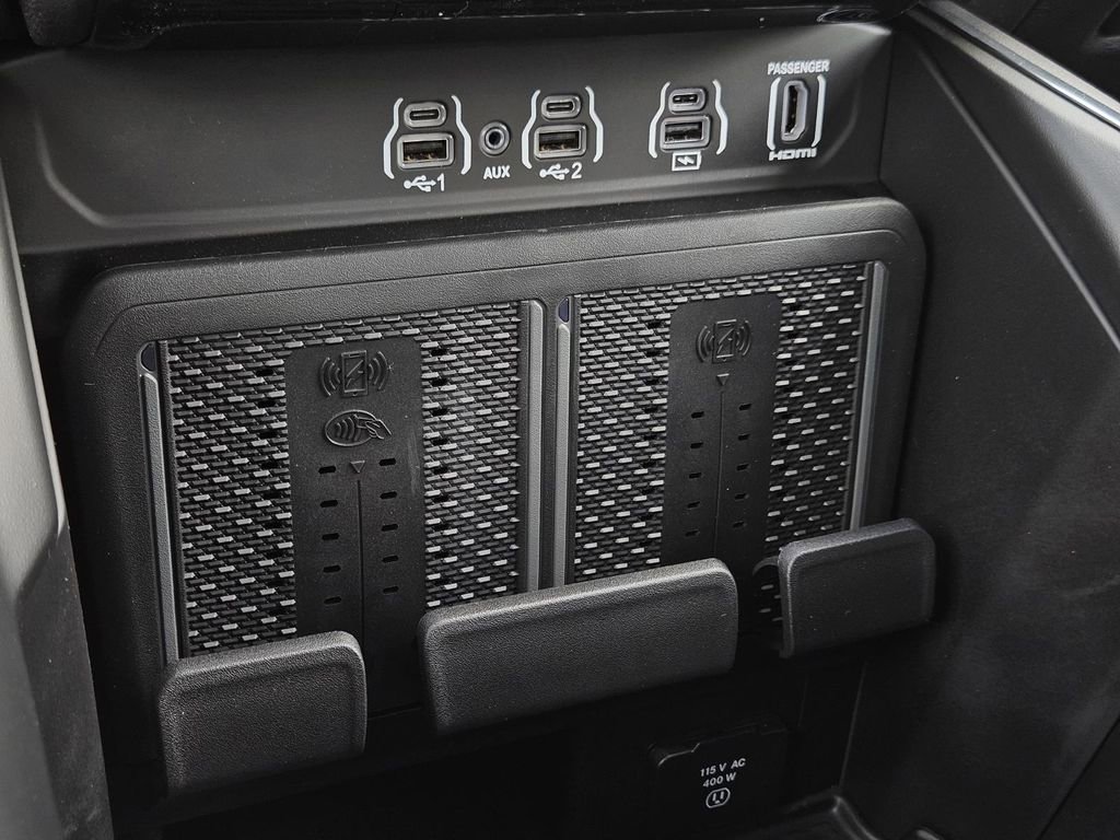 New 2025 RAM 1500 Laramie image 14