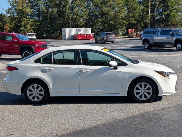 Used 2024 Toyota Corolla LE FWD image 8