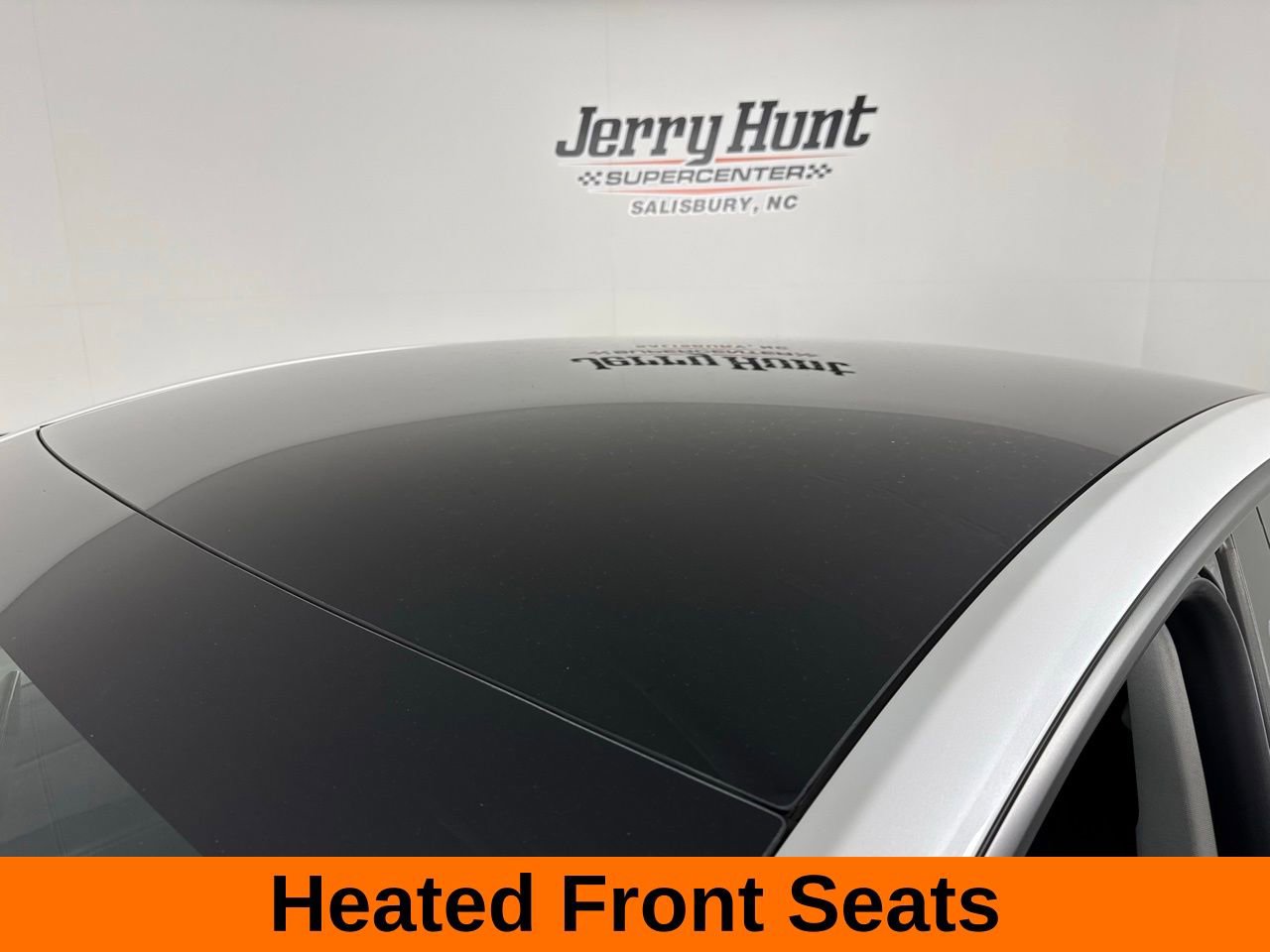 Used 2022 Tesla Model Y Long Range image 13