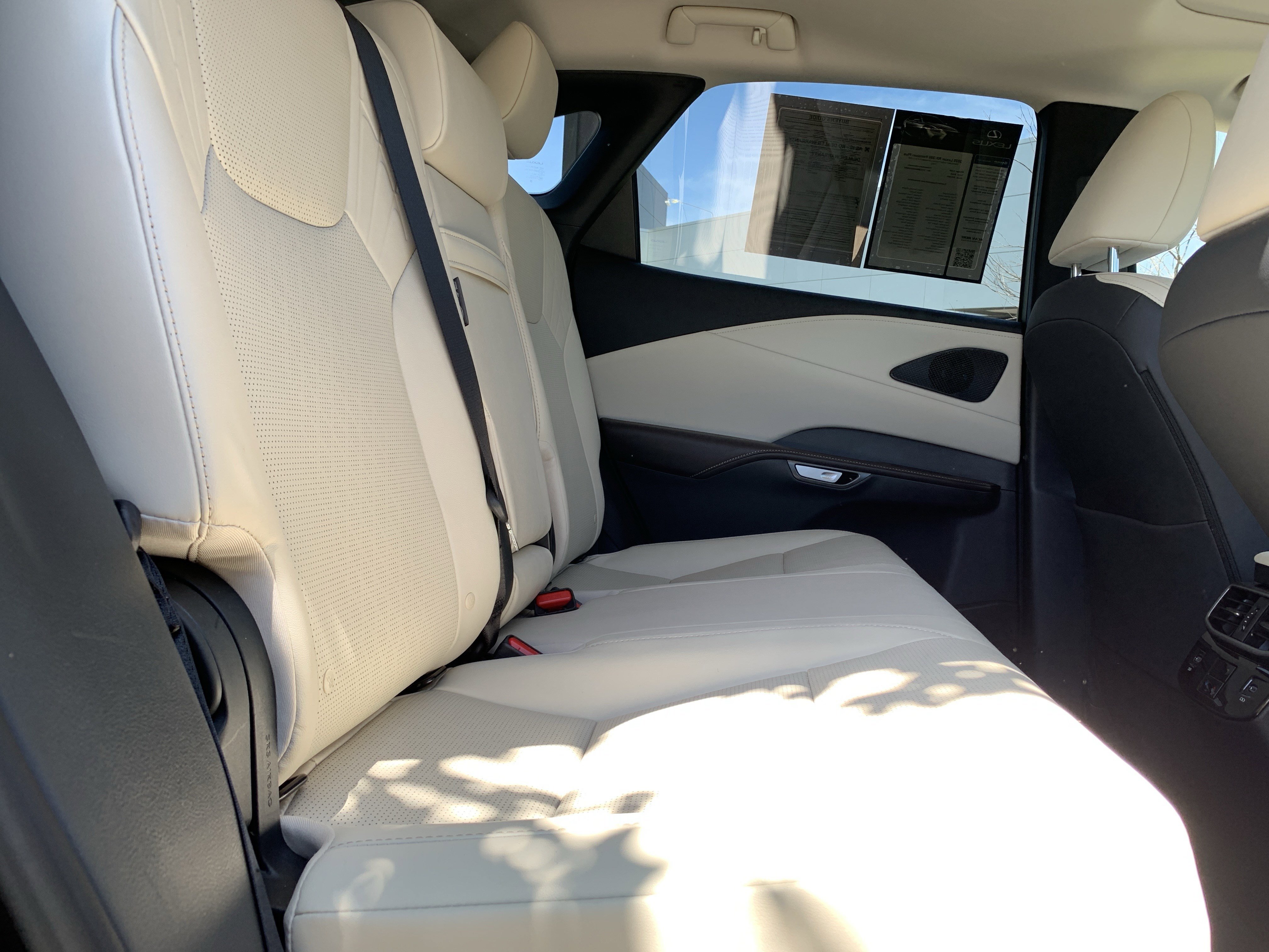 Certified 2025 Lexus RX 350 Premium Plus w/ Accessory Package (Z1) FWD image 33