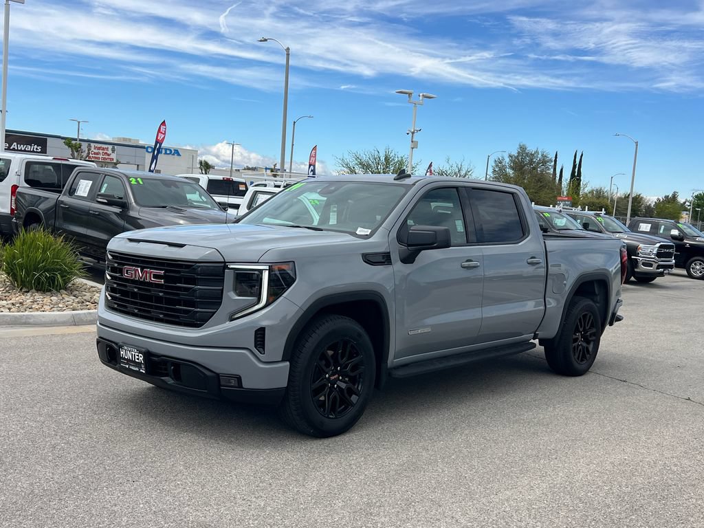 Used 2024 GMC Sierra 1500 Elevation RWD image 2