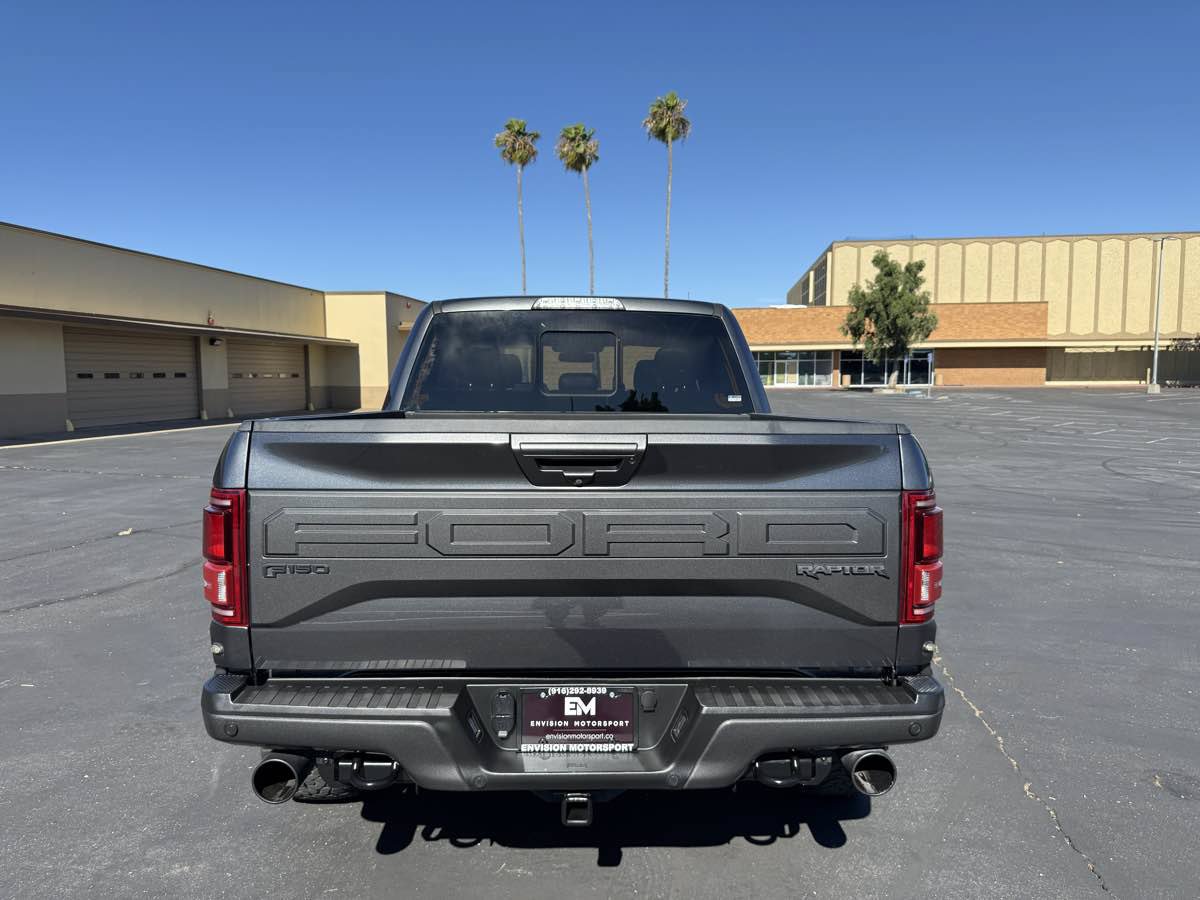 Used 2018 Ford F150 Raptor w/ Equipment Group 802A Luxury AWD/4WD image 6