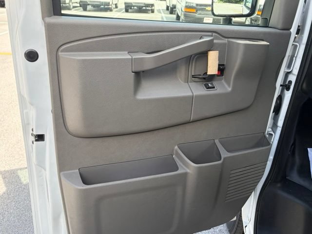 New 2026 Chevrolet Express 3500 w/ Power Convenience Package RWD image 11