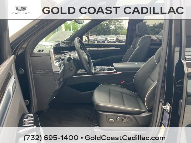 Certified 2025 Cadillac Escalade ESV Premium Luxury w/ Touring Package AWD/4WD image 19