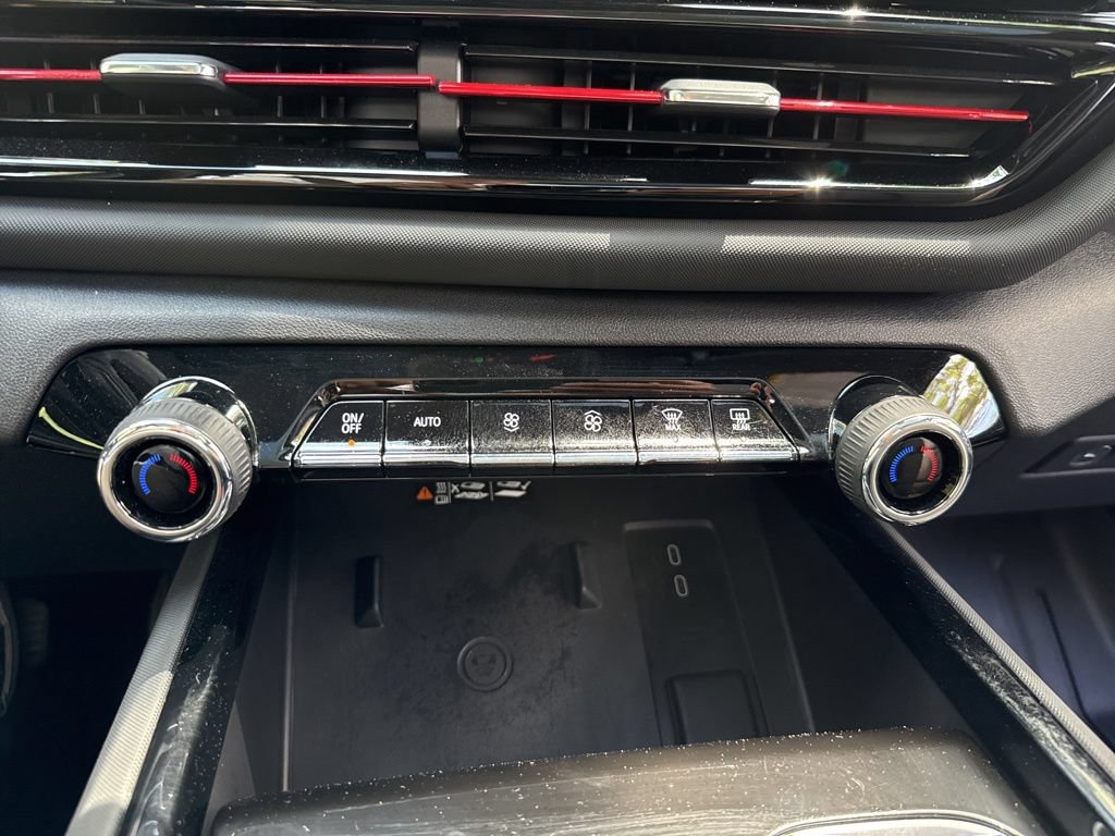 Used 2026 Chevrolet Silverado EV Trail Boss w/ LPO, Gameday Tailgate Package AWD/4WD image 56