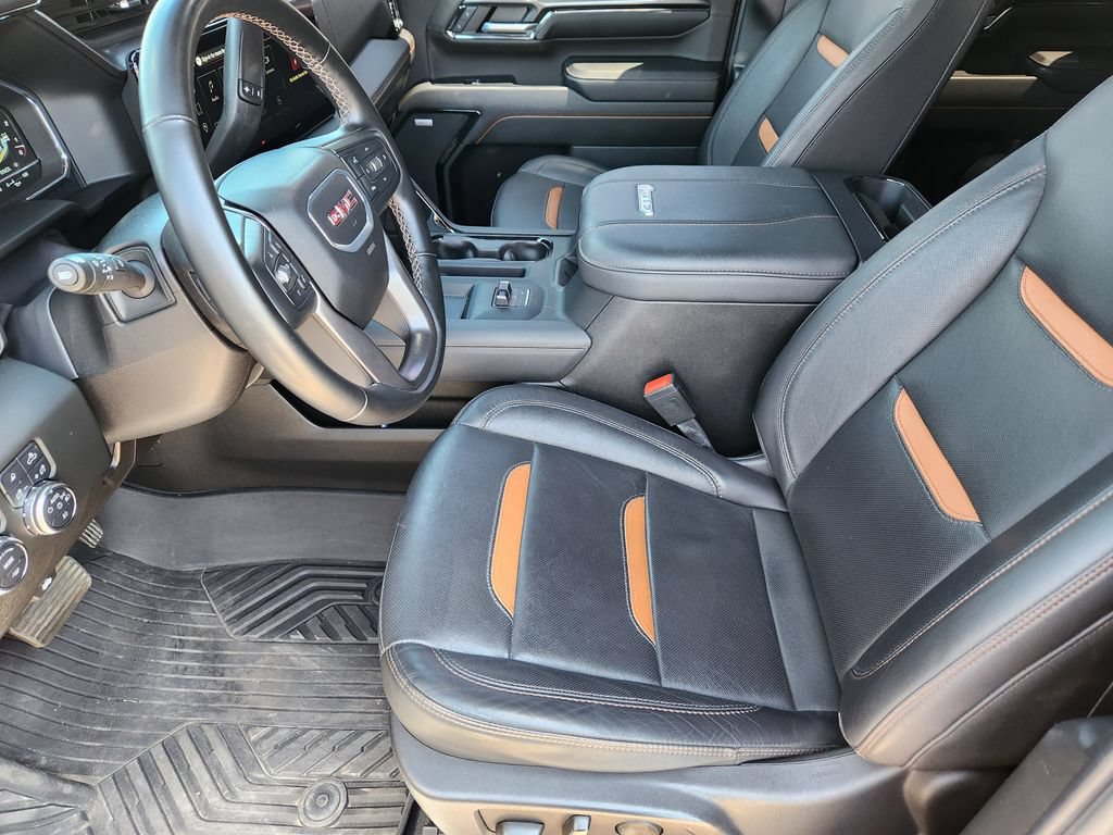 Used 2024 GMC Sierra 2500 AT4 w/ AT4 Premium Plus Package AWD/4WD image 11