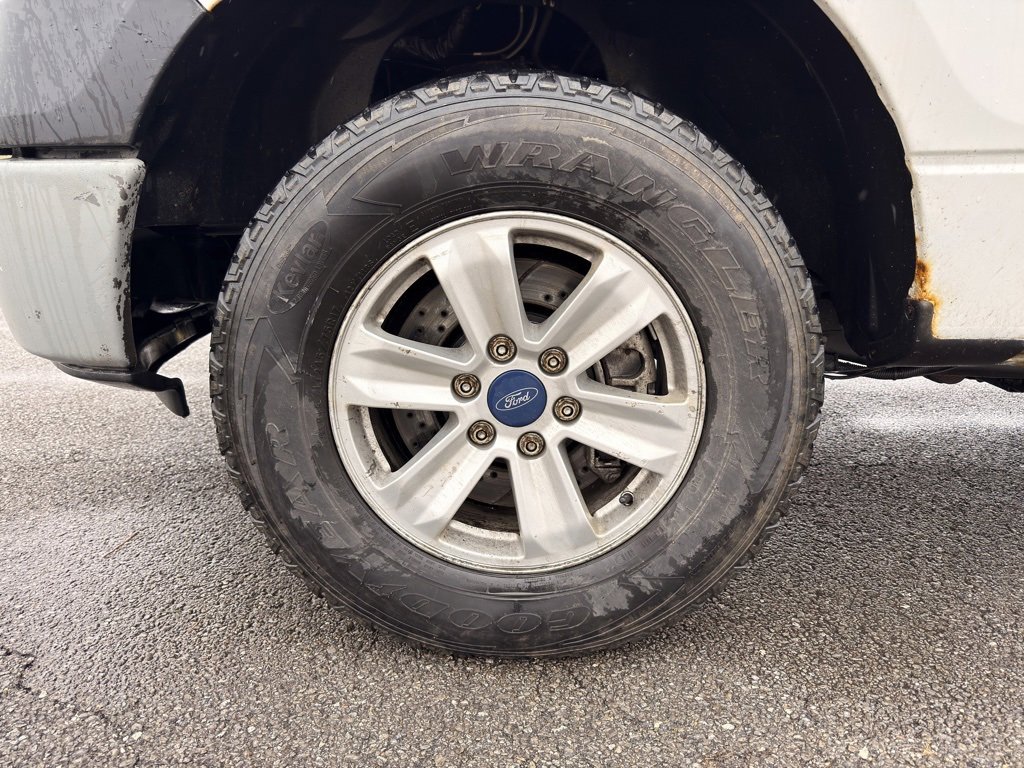 Used 2011 Ford F150 XL w/ Communications Pkg image 20