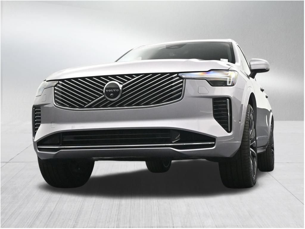 New 2026 Volvo XC90 B6 Plus w/ Protection Package Premier AWD/4WD image 28