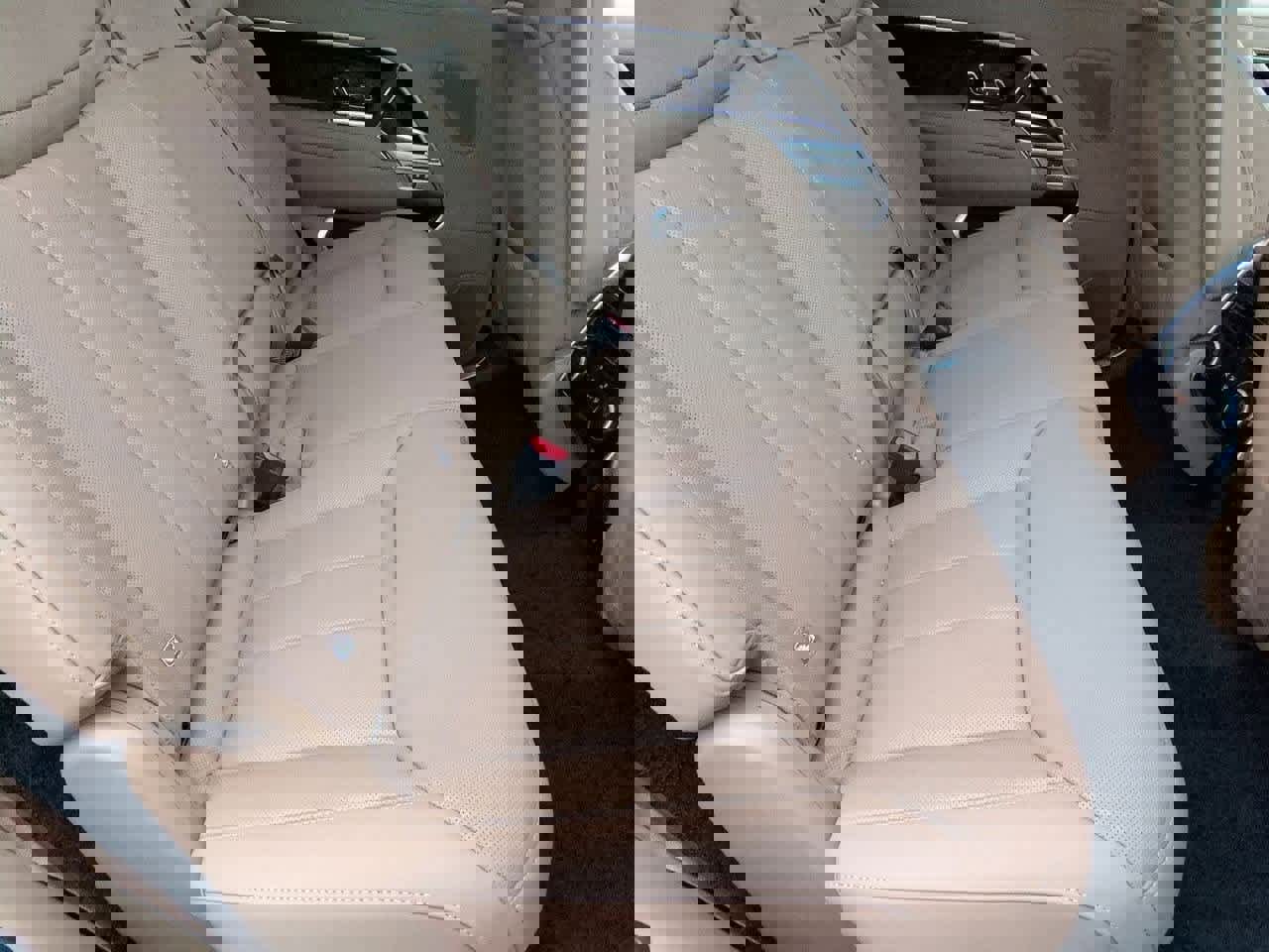 New 2026 Land Rover Range Rover Long Wheelbase SE image 18