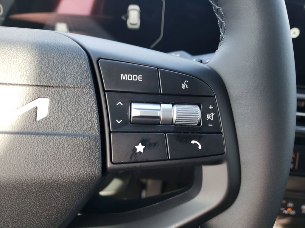 New 2026 Kia Sportage SX image 13