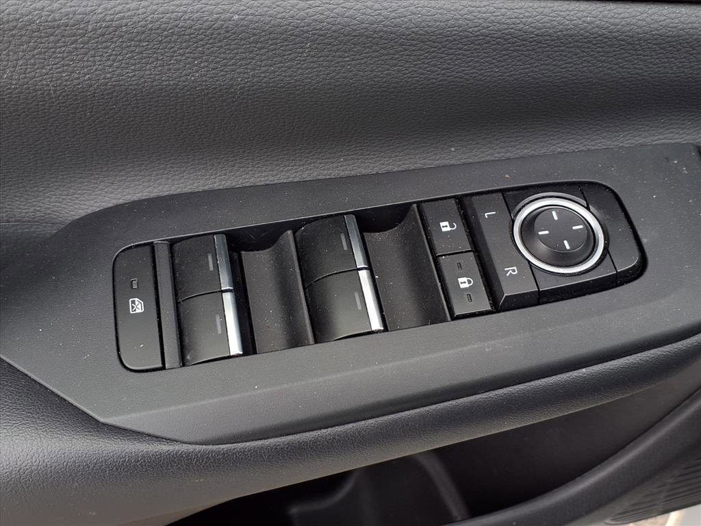 Used 2024 Toyota Prius XLE image 21