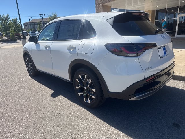 New 2027 Honda HR-V EX-L image 3