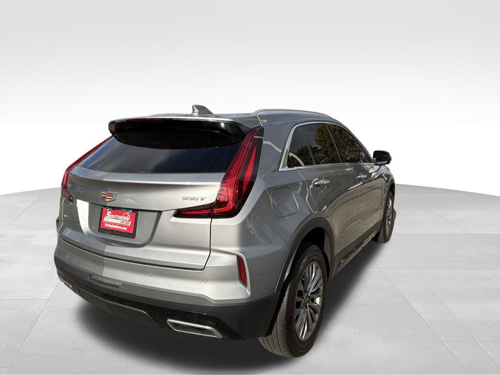 Used 2025 Cadillac XT4 Premium Luxury AWD/4WD image 5