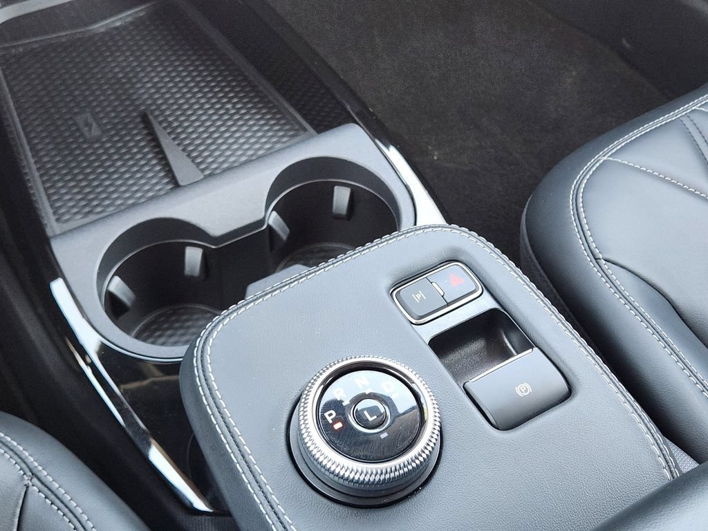Used 2024 Ford Mustang Mach-E Select AWD/4WD image 12