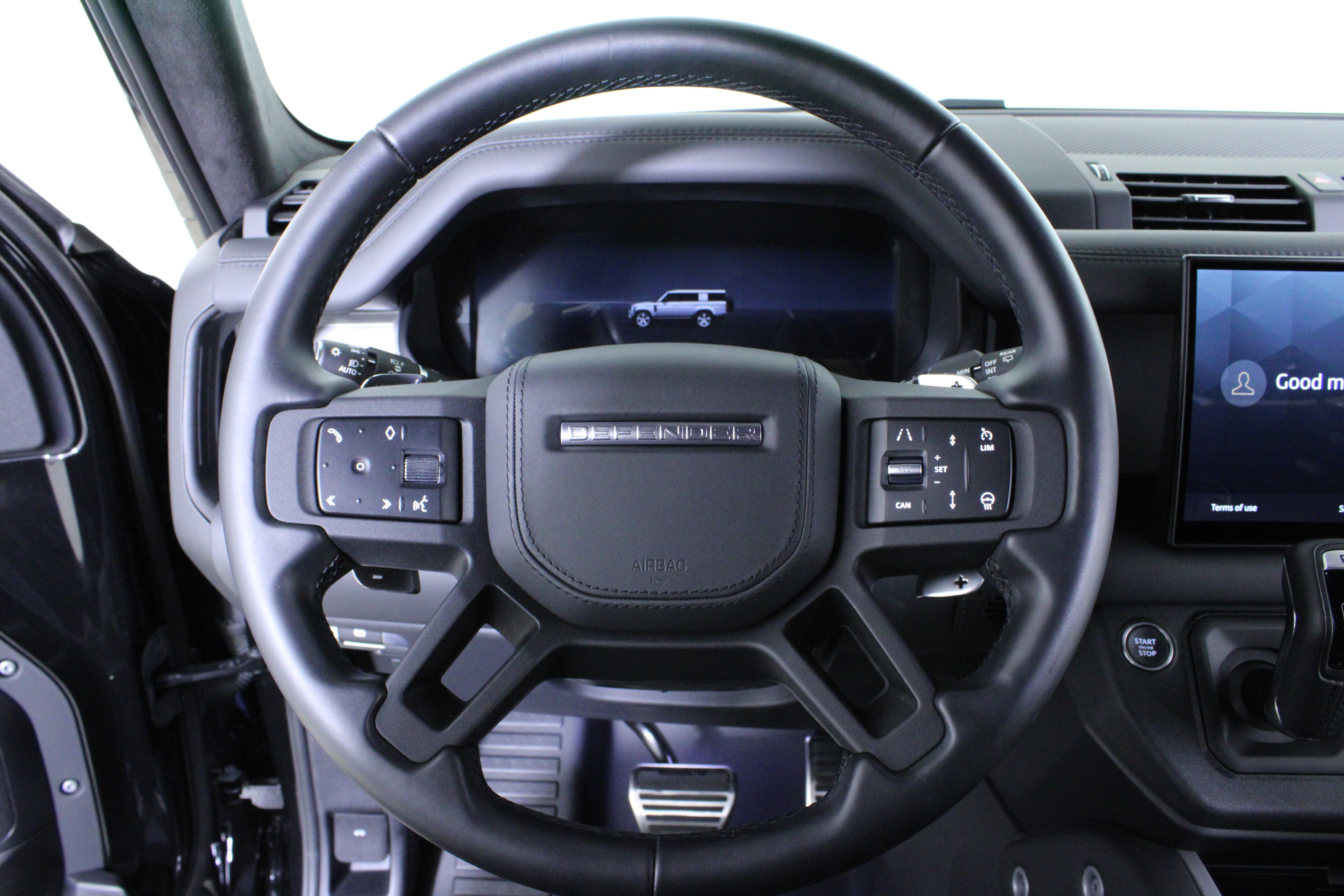 Used 2025 Land Rover Defender 130 V8 image 22