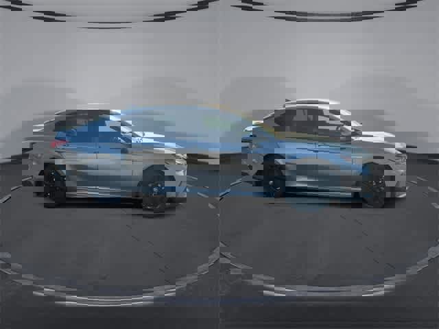 Used 2025 Toyota Camry SE image 9