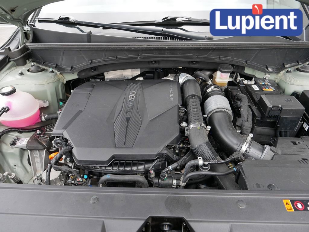 Used 2024 Hyundai Santa Cruz Limited image 11