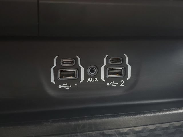 Used 2022 RAM 1500 Laramie AWD/4WD image 33