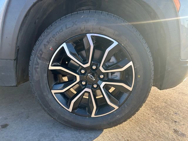 Used 2024 Chevrolet TrailBlazer ACTIV w/ Convenience Package AWD/4WD image 32