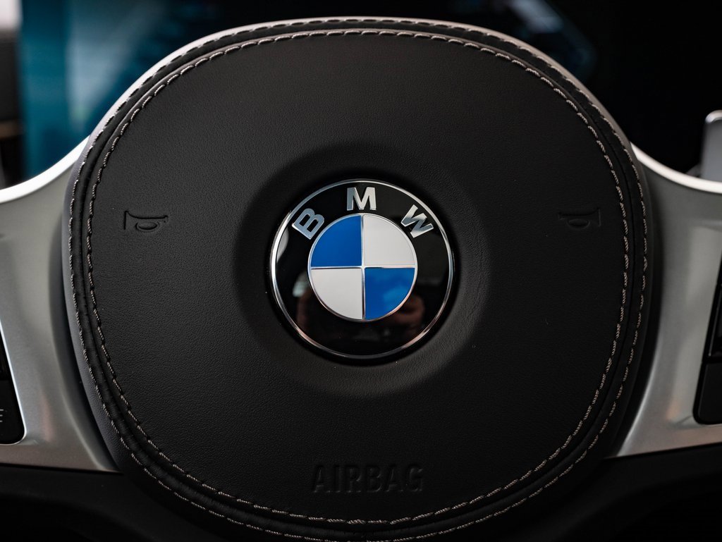New 2026 BMW X5 M60i image 33