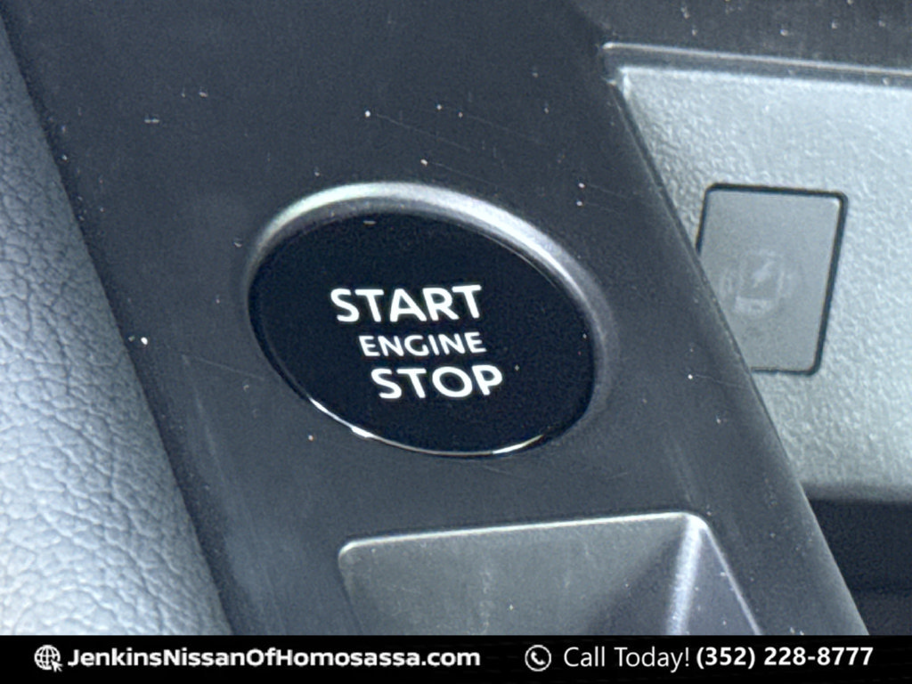 New 2026 Nissan Kicks SR w/ Interior Electronics Package FWD image 39