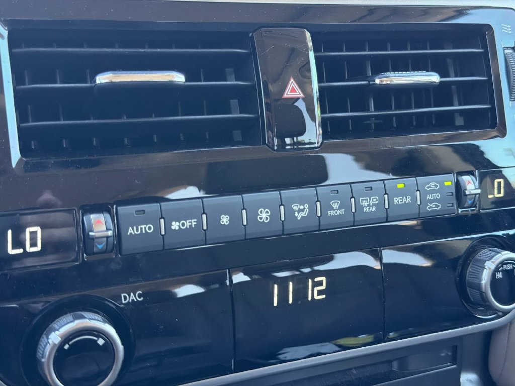 Used 2023 Lexus GX 460 Premium AWD/4WD image 22